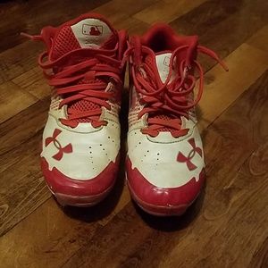 Boys baseball cleats